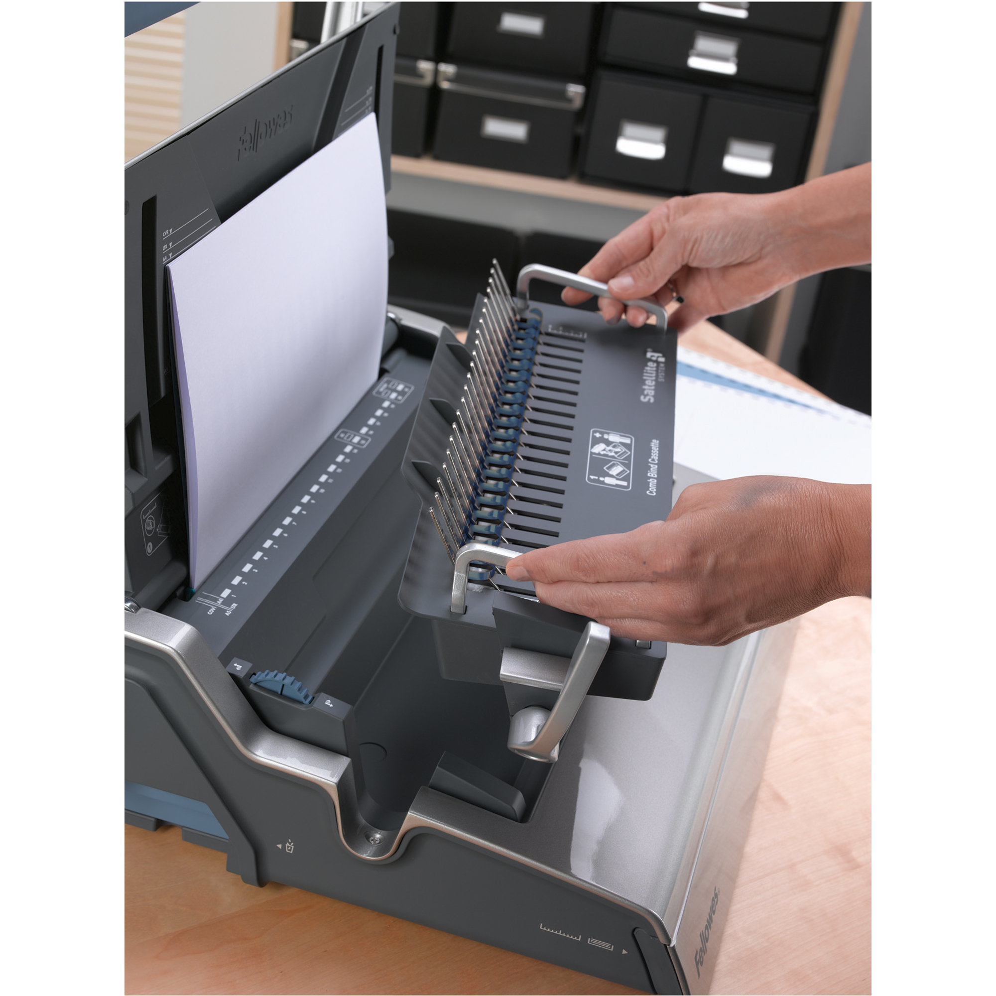 Produktabbildung - Anwendungsabbildung A009565F